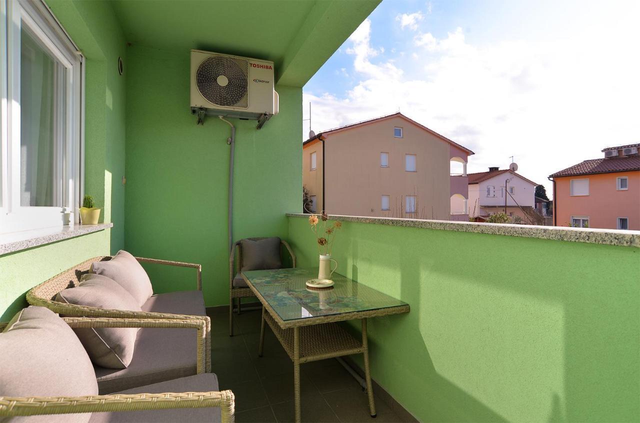 Apartments Ariana 1989 Fazana Ngoại thất bức ảnh