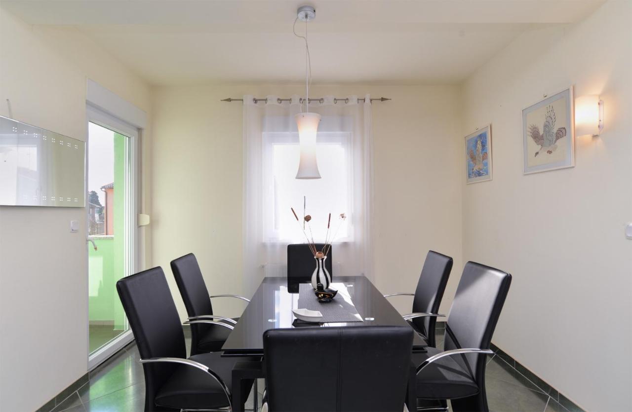 Apartments Ariana 1989 Fazana Ngoại thất bức ảnh